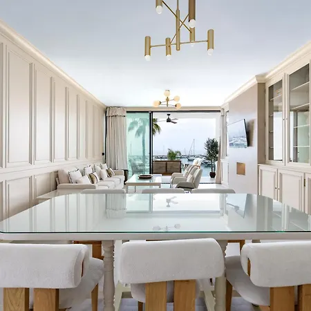 241 Puerto Banus Front Line Marbella