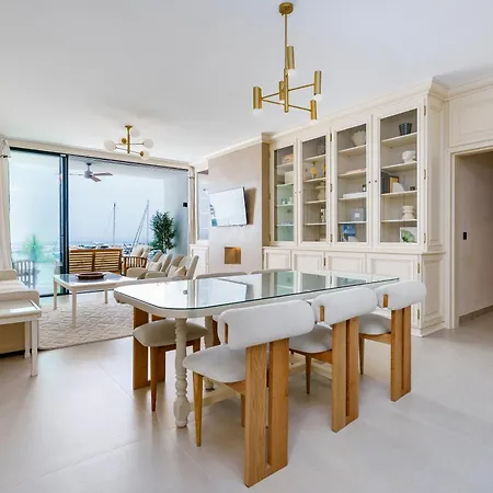 241 Puerto Banus Front Line Apartment *