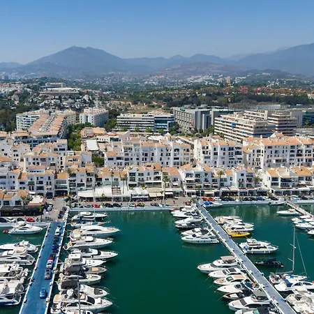 241 Puerto Banus Front Line מארבלה