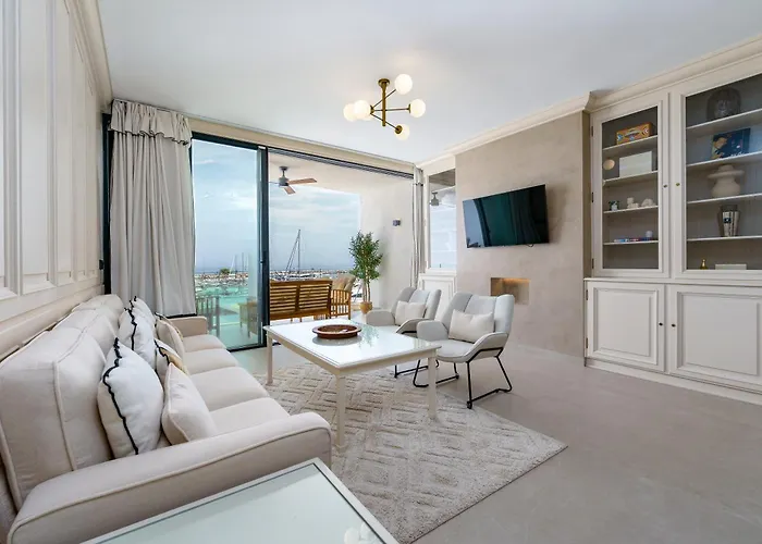 דירה 241 Puerto Banus Front Line *