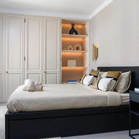 Апартаменти 241 Puerto Banus Front Line