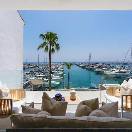 Апартаменти 241 Puerto Banus Front Line *