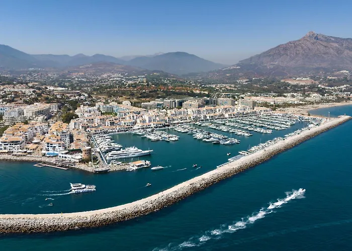 241 Puerto Banus Front Line Apartamento